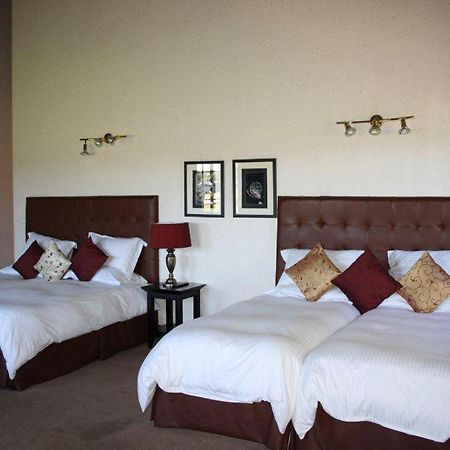Safari Club Sa Hotel Kempton Park Quarto foto