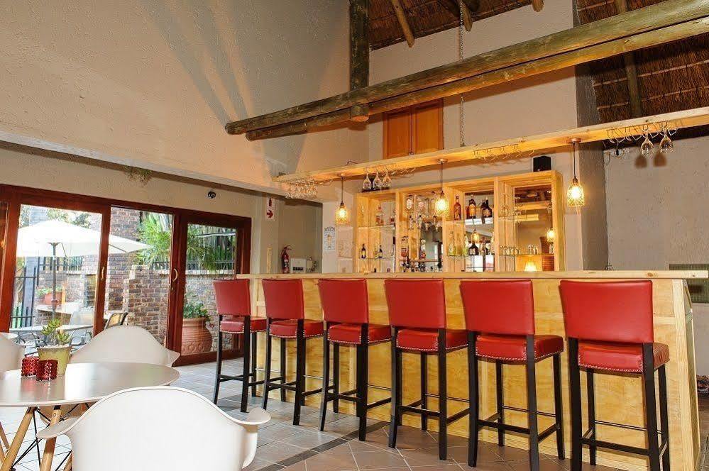 Safari Club Sa Hotel Kempton Park Exterior foto
